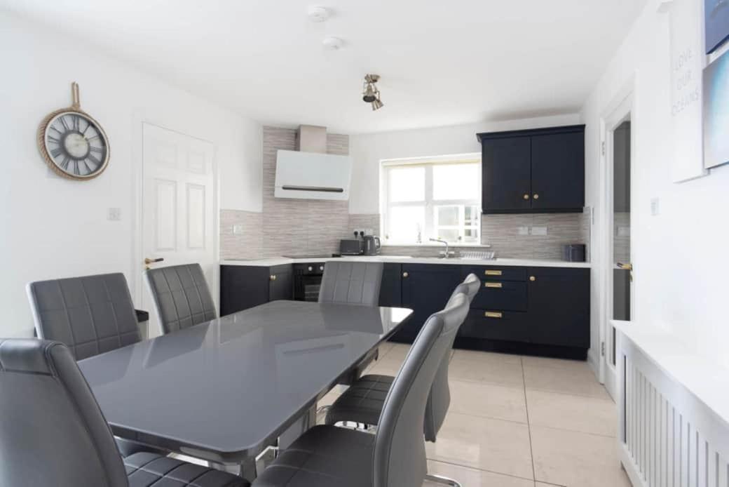 Villa Modern Newly Refurbished House 10 Minute Walk From Lahinch Exterior foto